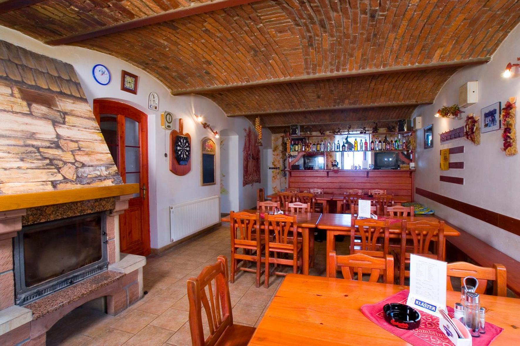Pension U Mojmira Рокицани Экстерьер фото