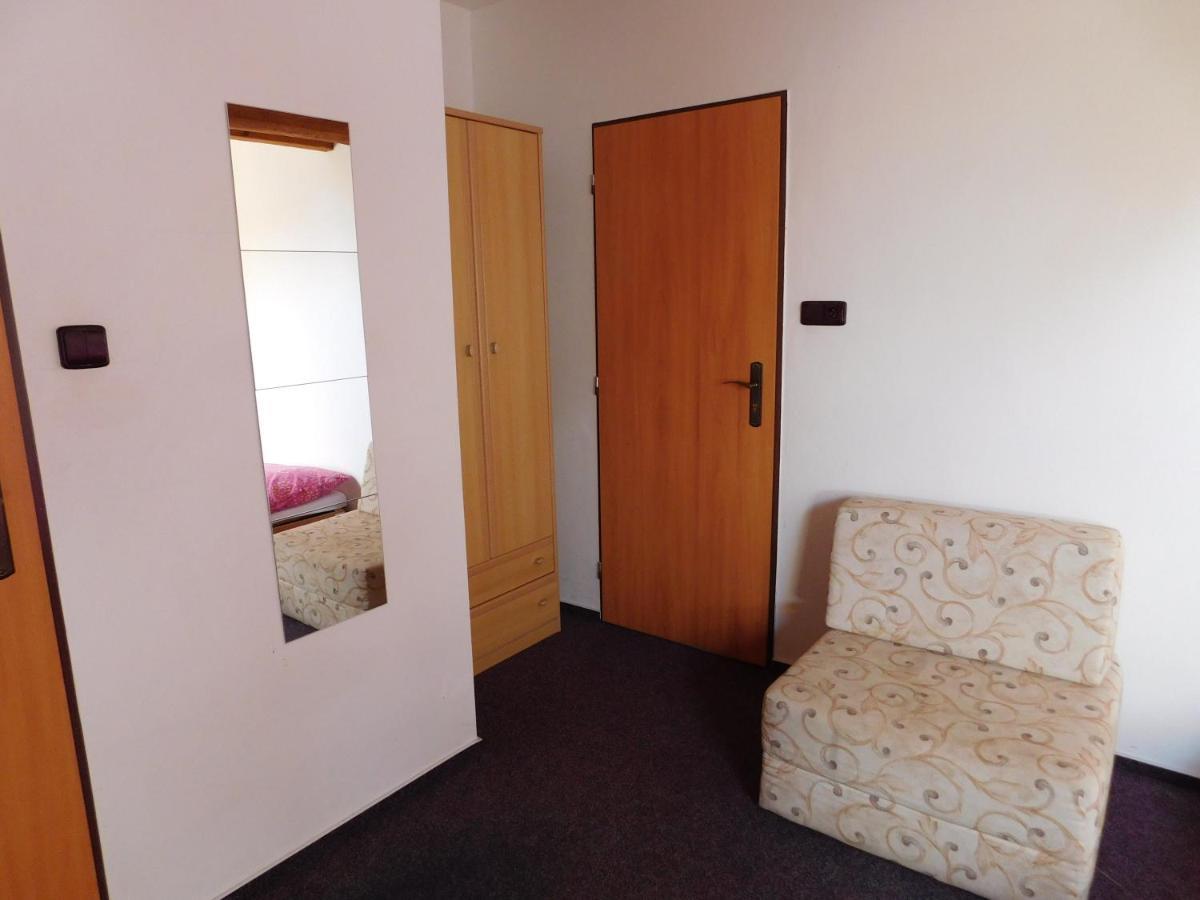 Pension U Mojmira Рокицани Экстерьер фото